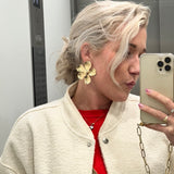 Evie Flower Earrings Gold